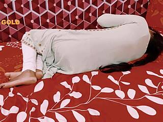 Apni Chachi Ki Beti Ki Chudai in Hindi Part 1 Night Video