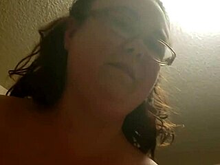 Wow, fat teen getting intense rimjob from behind!