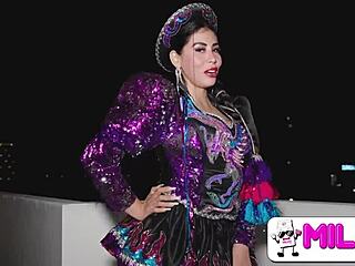 Public milf caught dancing as cachera for cash outdoors