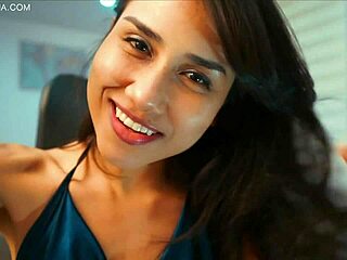 I-I can't believe the webcam life reality show with Andrea Garcia and Cristian Cipriani is so hardcore