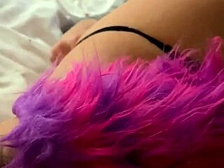 Kitty craves sloppy pussy licking