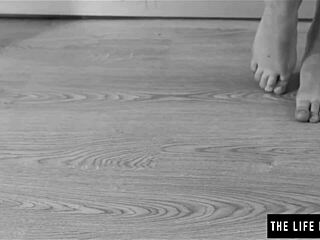 Skinny Redhead Oils Up for Kitchen Solo