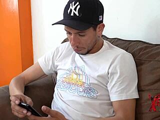 hombre desesperado fills hyper realistic sex doll with semen