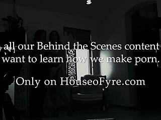 Gorgeous Diana Grace, so fit, riding hard in Laz Vegas welcome! 💦