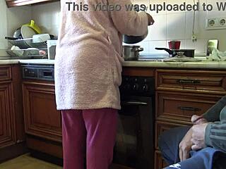 indian bhabhi drinks my cumshot after flashing huge dick in her kitchen