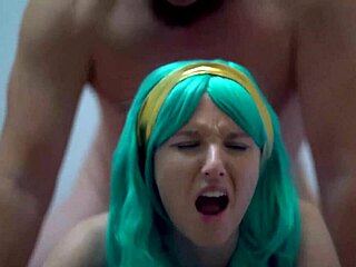 blue eyed babe gets huge creampie on bed with alternative wife