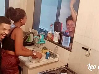 na cozinha onde começou toda a putaria com myllena rios, a ebony pornstar cum in lesbian holiday fun.