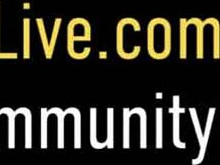 Busty milf Julia Ann opens leggings for hubby’s big dick