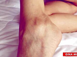 Very Beautiful Blonde Girl in a Charming Solo Video