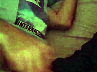 want to see this hairy gay stud fuck me in the morning?