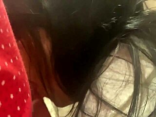 स्पेसिफिक मिल्फीकाला एप 8 बॉस के साथ बिजनेस ट्रिप की तैयारी. डर्टी टॉक और पब्लिक डीपथ्रोट सबको स्टन कर देता है.