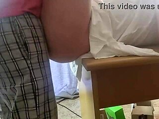 Close-Up Office Table FUCK with Big Ass Moaning Loud