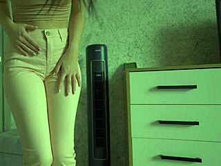 Female Desperation Pee In Jeans