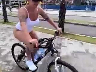 cassiana costa rides hard with anal plug in action