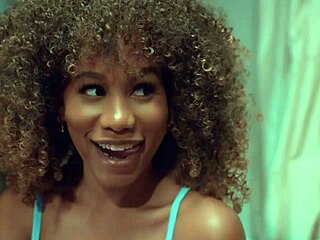 hey, ever seen lauren phillips go lesbian with arietta adams?