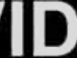 I’m lost watching these Sims 4 lesbians kiss and finger each other