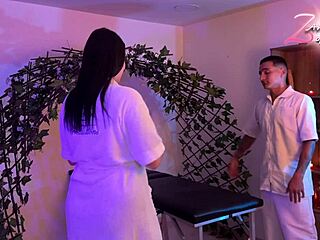 Masseuse makes me so horny, I masturbate before he returns! 😏💦