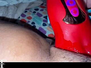 Wow, this toy feels so damn good on me!