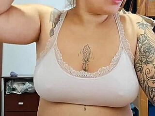 When I get horny, does the light turn on?