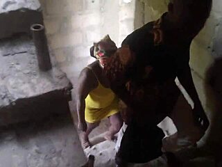 Street Boy Lure Orange Seller Inside Uncompleted Building And Fuck Her Till He Cum