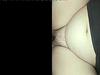 thick milk on hairy pussy 😍