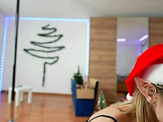 i love christmas pole dancing