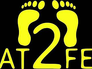 giggles shows off feet in sexy heels for fetish fans