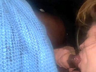 Cheating Girlfriend's Mouth And Pussy Used Roughly By Interracial Lover In Car On New Years