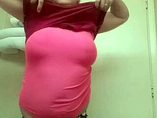 i love watching that tranny strip tease, ripping clothes and teasing in panties