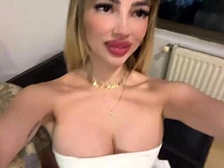 Leaked Video of Chilean Veve with 20-Year-Old Fan in Santiago.