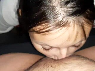 She thanked me for the grapes with cunnilingus, licking my wet pussy deep.