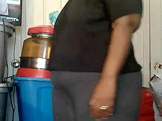 Dominican housewife in West Indies flaunts nasty juicy ass as nympho