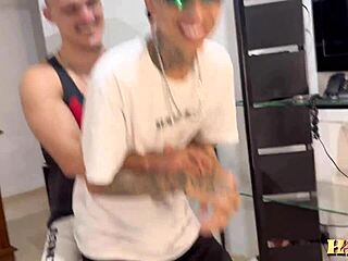 O personal me comeu e comeu minha namorada