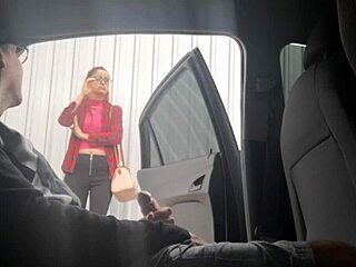 Risky Street Flashing for Student