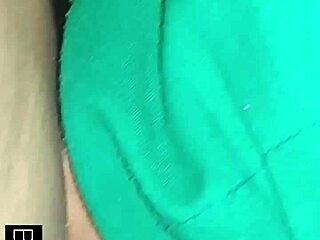 18-year virgin stepsister deepthroats and gives footjob