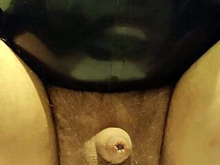 Latexi69 Butt Plug Play