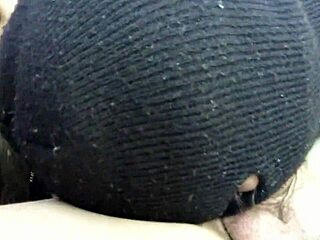 Want to see a blowjob in the car? It's so hot and wet