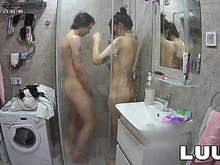 Webcam Couple's Steamy Homemade Shower Daily Thrill