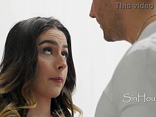 18yo rich virgin girl calls a locksmith to unlock her chastity belt