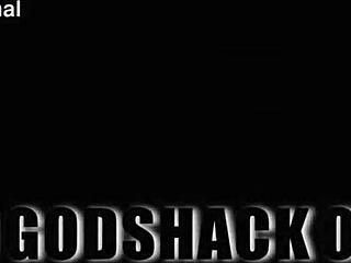 Billie Star Faces Rough Challenge With Extreme Fisting