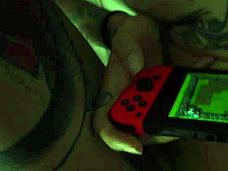 gamer girlfriend enjoys anal free use, squirts and gets facial.