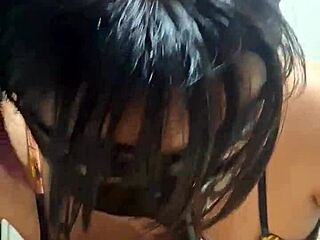 Mi Hermanastra Aprovecha Que Nos Dejan Solos Para Sacarme Todo El Semen