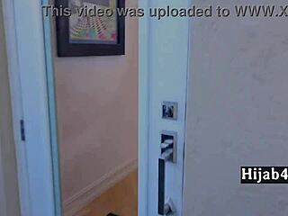 Muslim girl kira perez loses virginity to her personal trainer in gym pov session