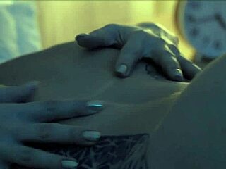 Dread Hot And Emme White Fucking Passionately In Bed - Fever