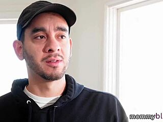 Stunning busty brunette milf pays her plumber with a nice wet blowjob - texas patti rob banks 😏💦