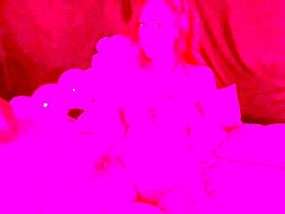 Italian MILF Artemisia Love Smokes Naked On Bed, Shows Big Juicy Boobs And Pussy