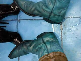 The woman pees on her ankle boots while walking outside in the story