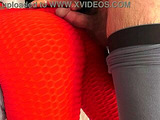 i couldnt believe she gave me a massage with a cum load inside her dripping pussy