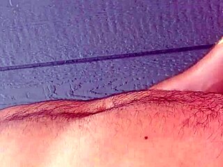 BBW latina delivers outdoor oral treat