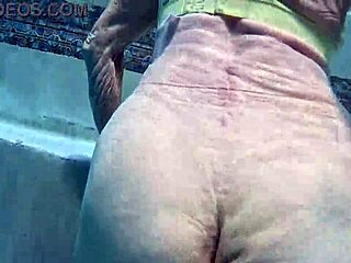 swimming in private pool in hawaii kai feels relaxing